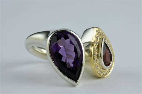 Bespoke Jewellers .